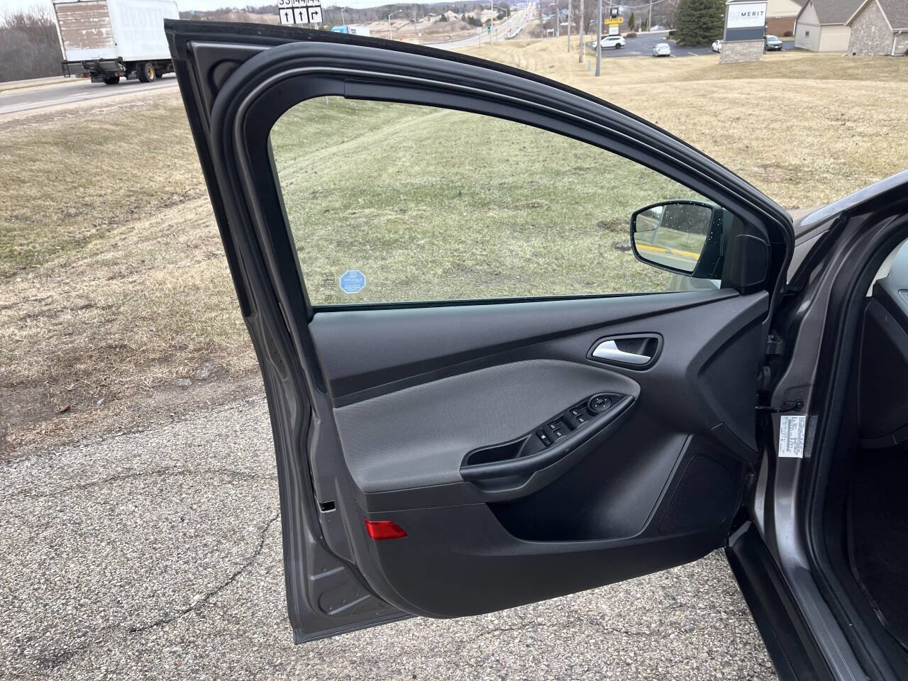 Used 2013 Ford Focus SE image 10