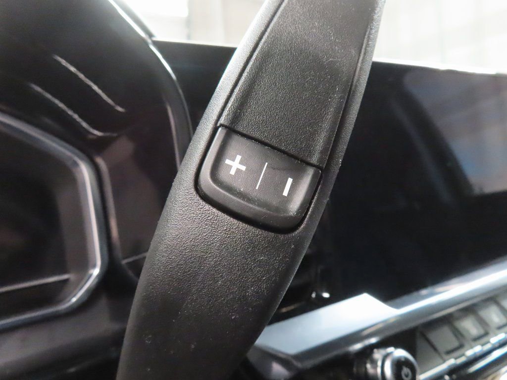 Used 2024 GMC Sierra 2500 SLE image 42