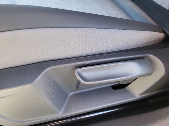 New 2026 Volkswagen ID.4 Pro image 12