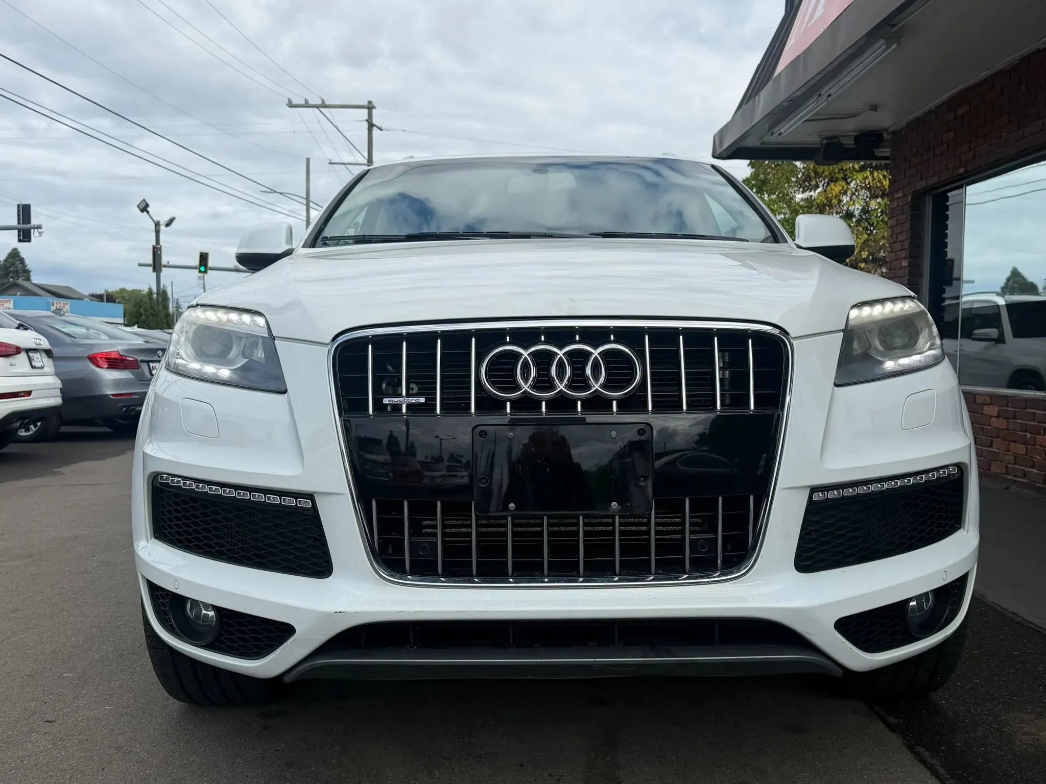 Used 2014 Audi Q7 3.0T S line Prestige w/ Towing Package AWD/4WD image 13