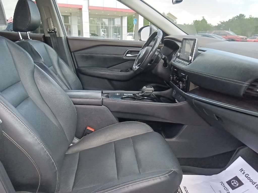 Used 2021 Nissan Rogue SL FWD image 30
