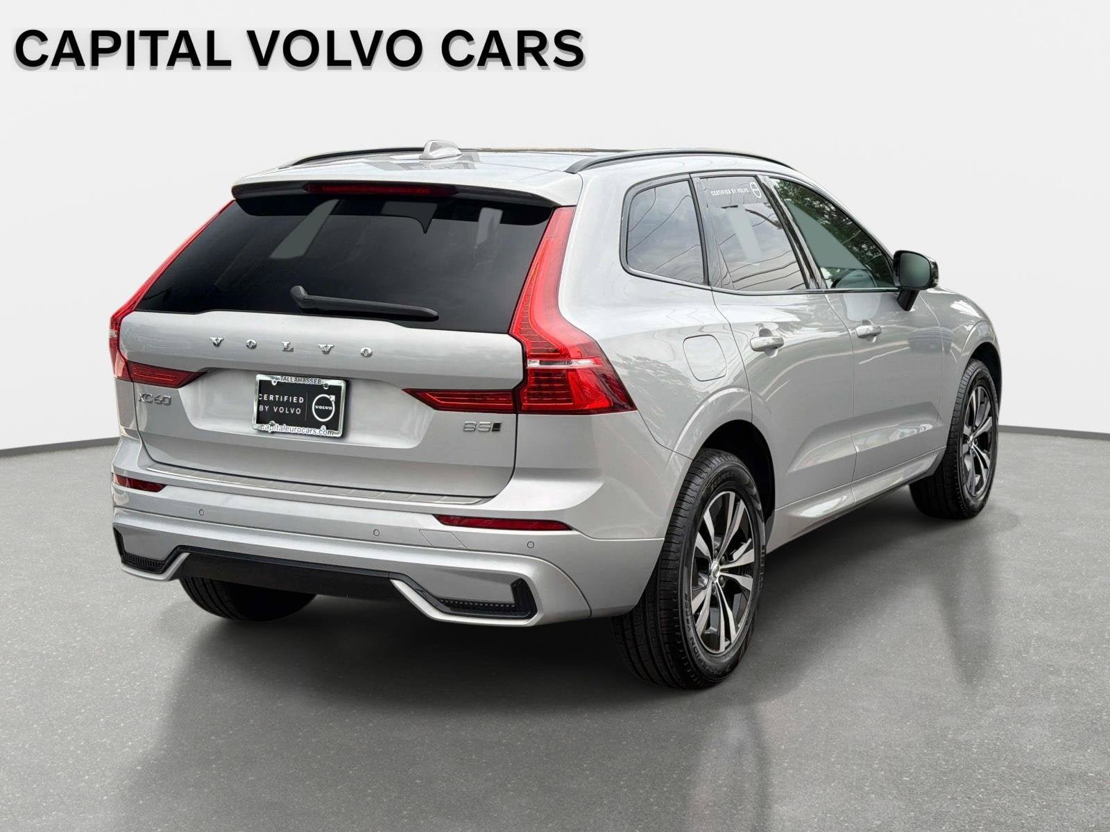 Certified 2024 Volvo XC60 B5 Core w/ Protection Package Premier AWD/4WD image 5