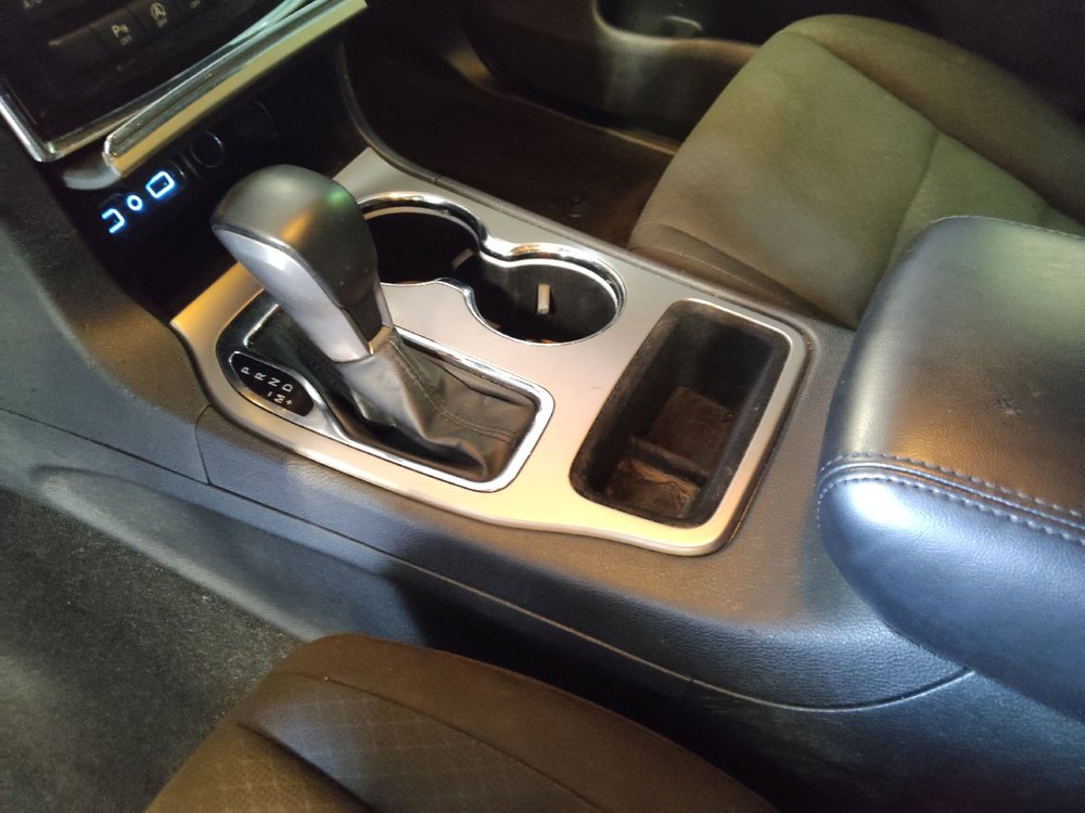 Used 2022 Jeep Grand Cherokee Laredo E RWD image 26
