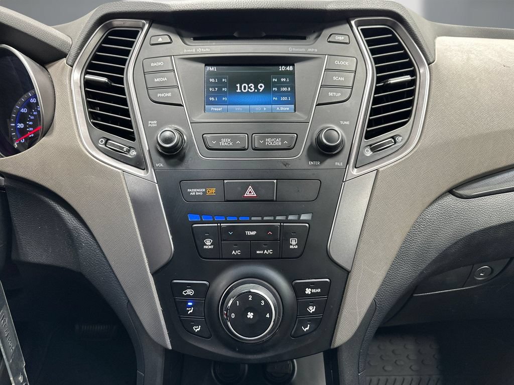 Used 2016 Hyundai Santa Fe SE AWD/4WD image 19