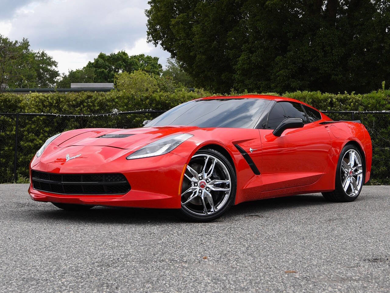 Used 2015 Chevrolet Corvette Stingray Coupe RWD image 1