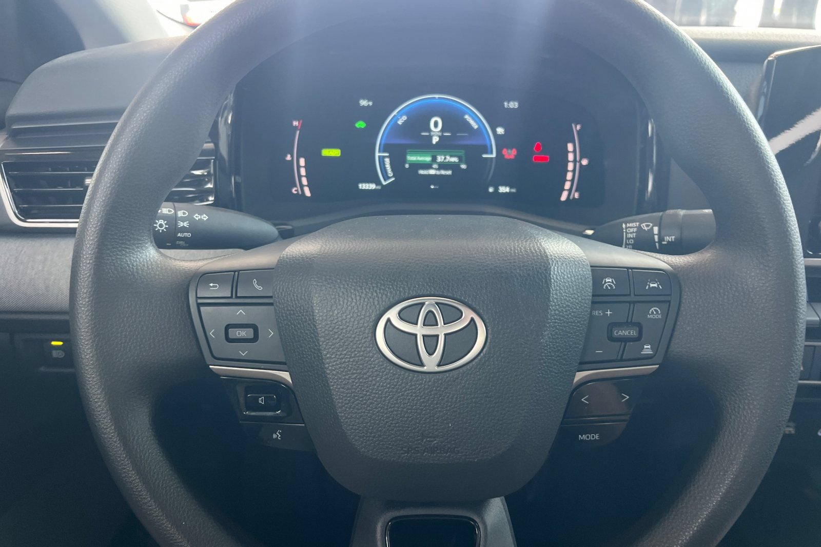 Used 2025 Toyota Camry LE w/ Convenience Package AWD/4WD image 19