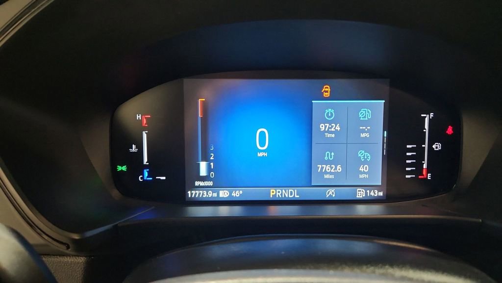 Used 2024 Ford Escape ST-Line Select w/ Class II Trailer Tow Package image 19