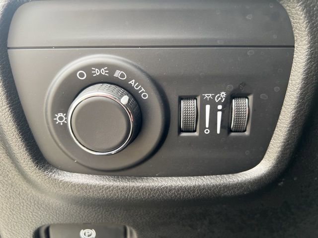 Certified 2024 Jeep Grand Cherokee L Laredo w/ Luxury Tech Group I image 21