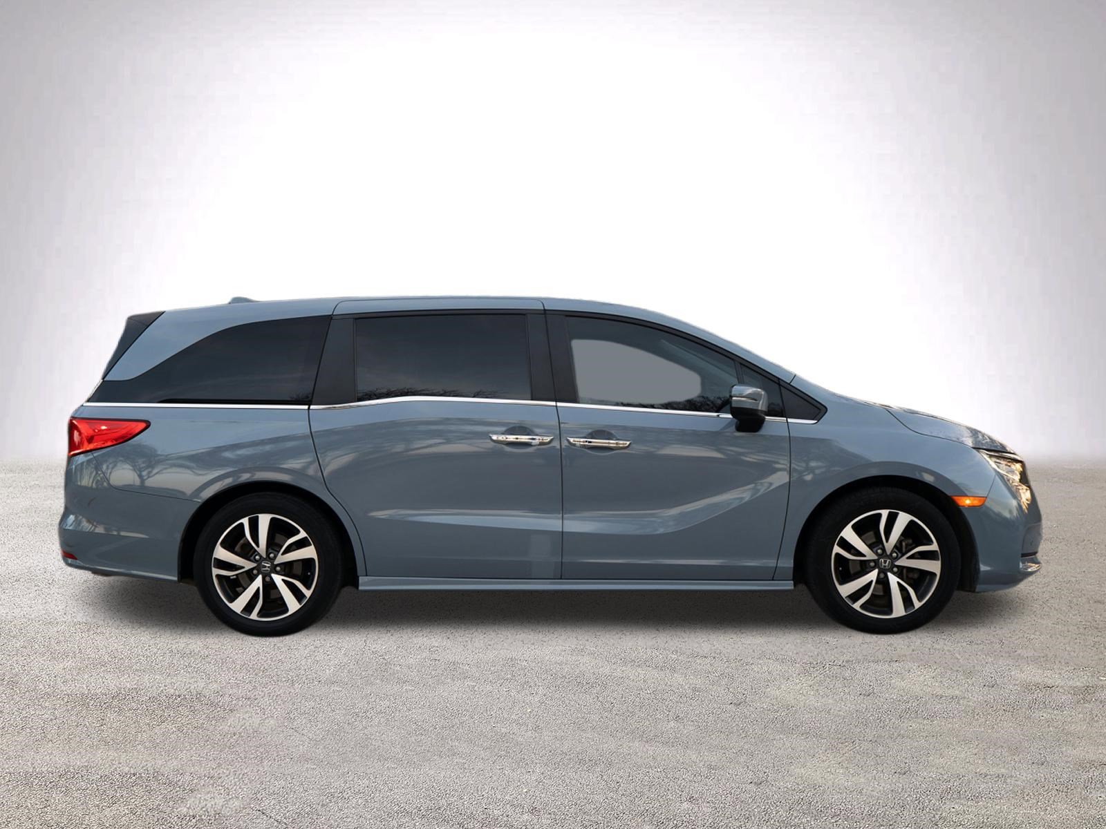 Certified 2023 Honda Odyssey Touring image 10