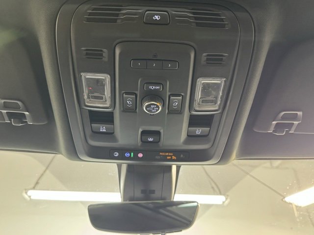 Used 2021 GMC Yukon XL Denali image 28