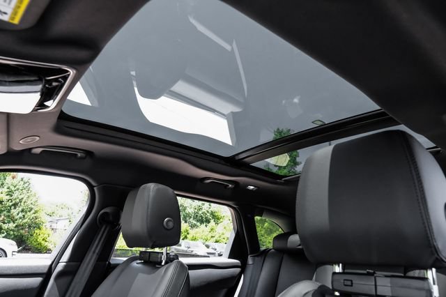 New 2026 Land Rover Range Rover Velar S AWD/4WD image 5