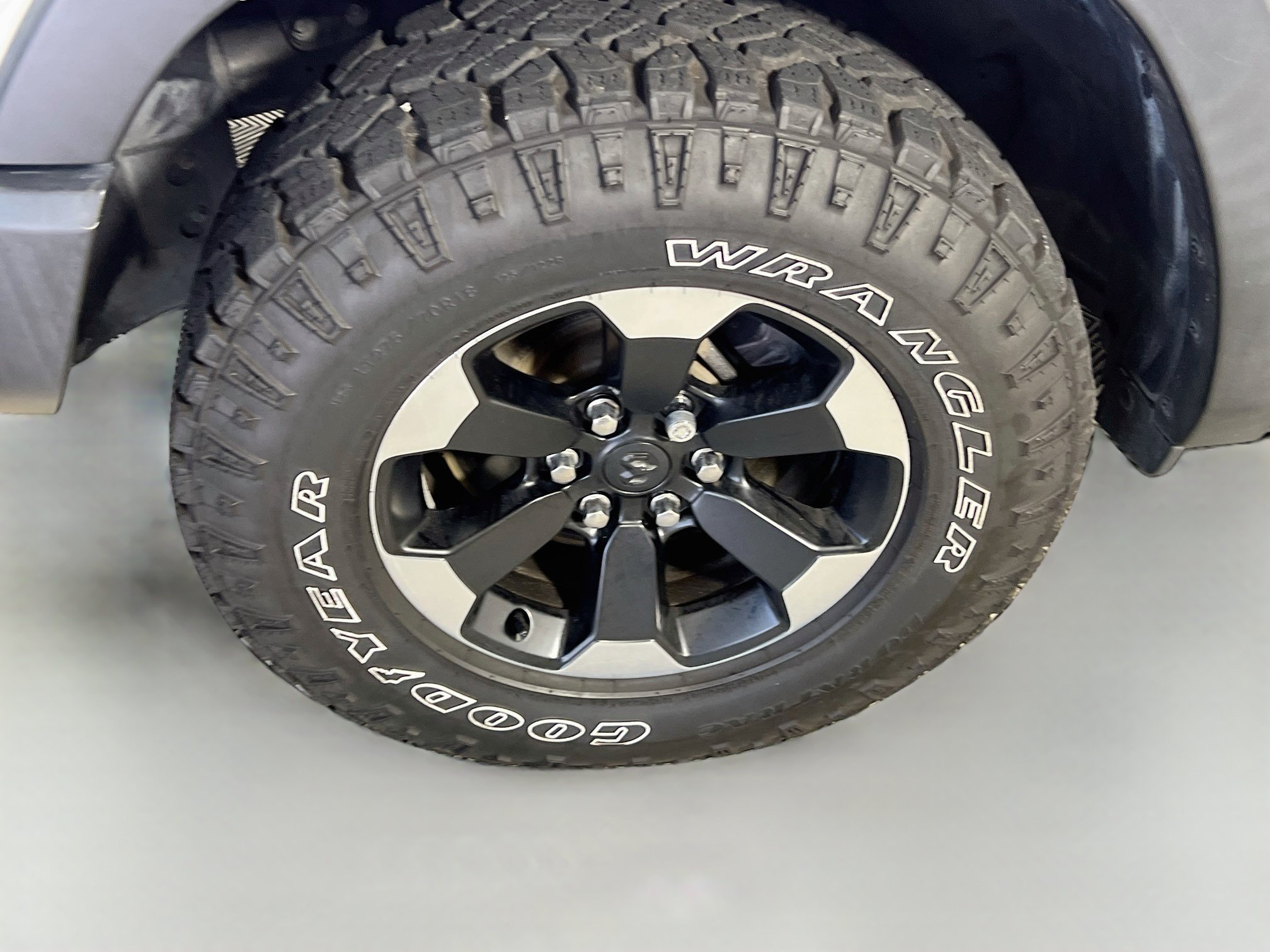 Used 2020 RAM 1500 Rebel w/ Rebel Level 1 Equipment Group AWD/4WD image 13