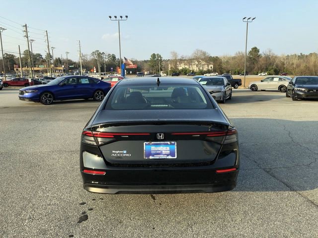 Used 2023 Honda Accord EX image 7