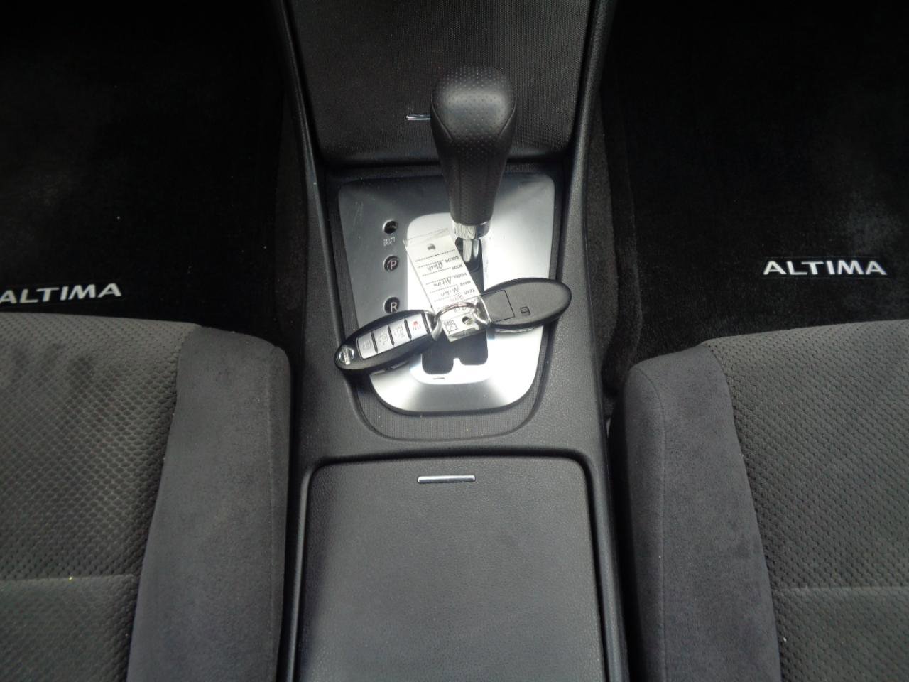 Used 2009 Nissan Altima 2.5 S FWD image 31
