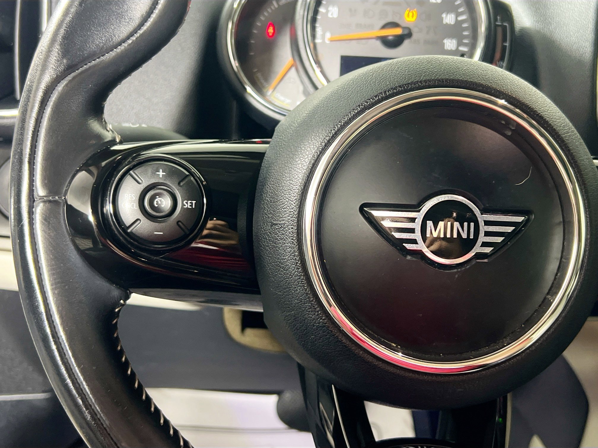 Used 2019 MINI Cooper Countryman SE w/ Convenience Package image 18