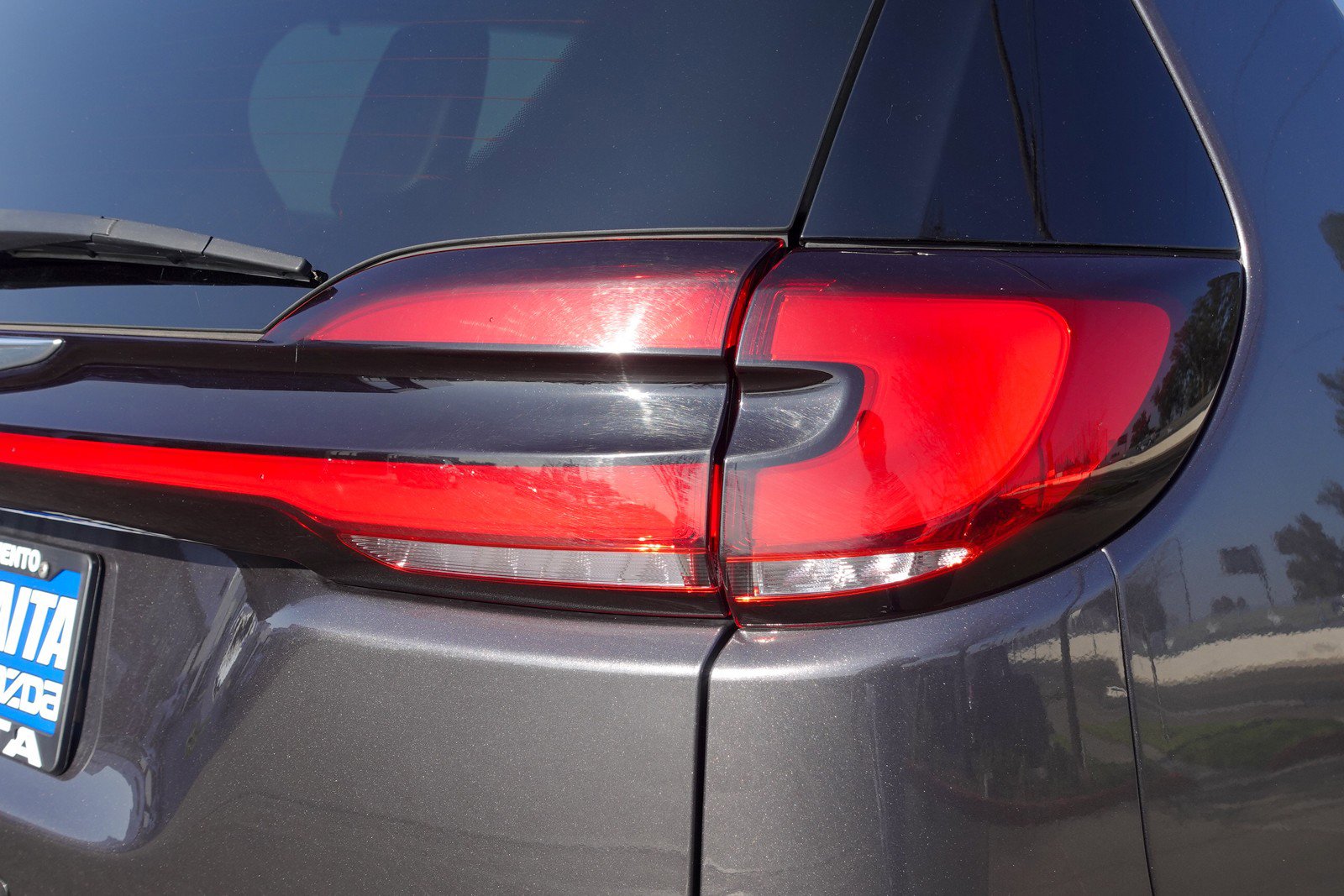 Used 2023 Chrysler Pacifica Limited image 5