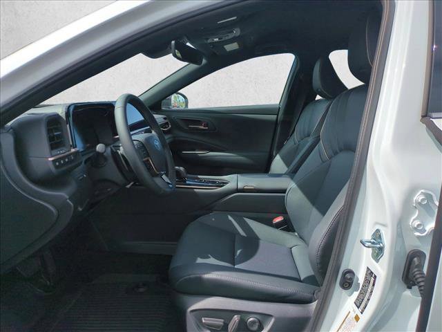 New 2026 Toyota Crown Signia video 4