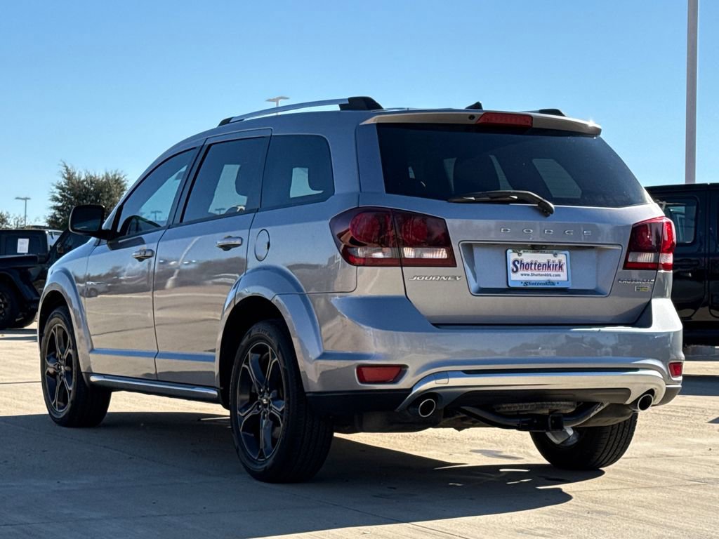 Used 2019 Dodge Journey Crossroad image 6