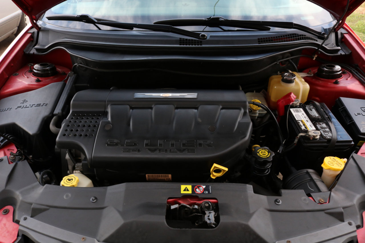 Used 2004 Chrysler Pacifica AWD image 45