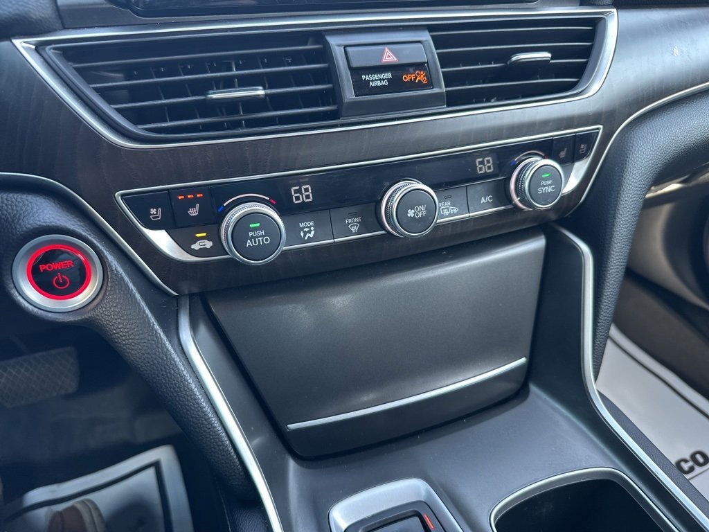 Used 2018 Honda Accord Touring image 21