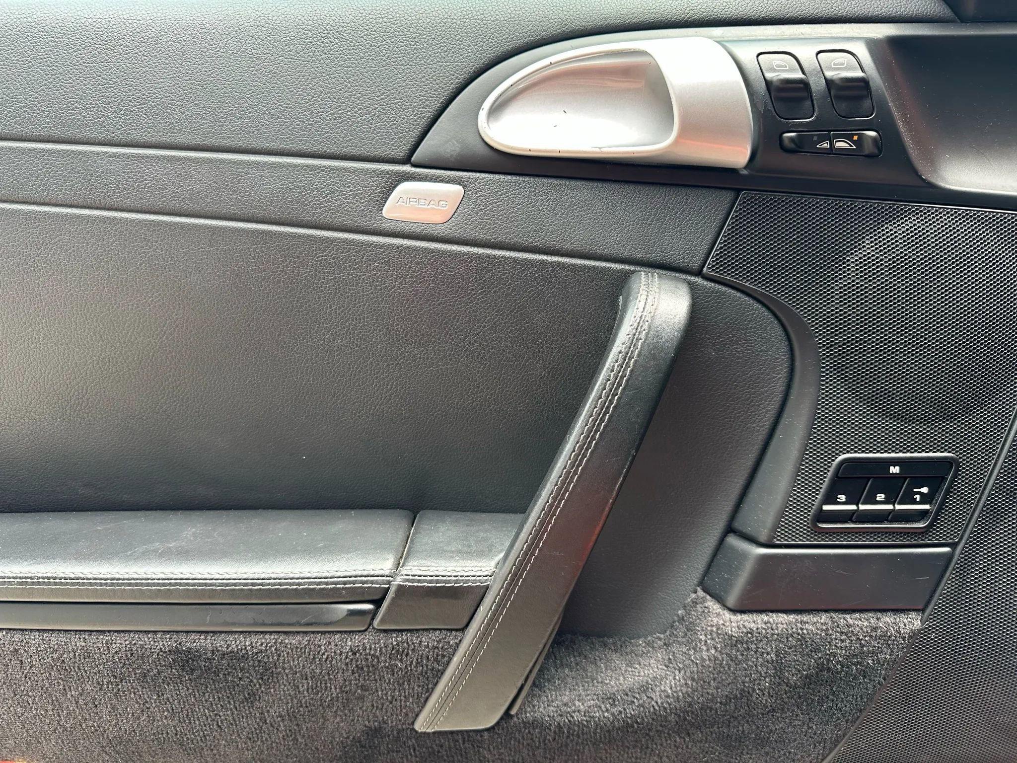 Used 2008 Porsche 911 Carrera image 9