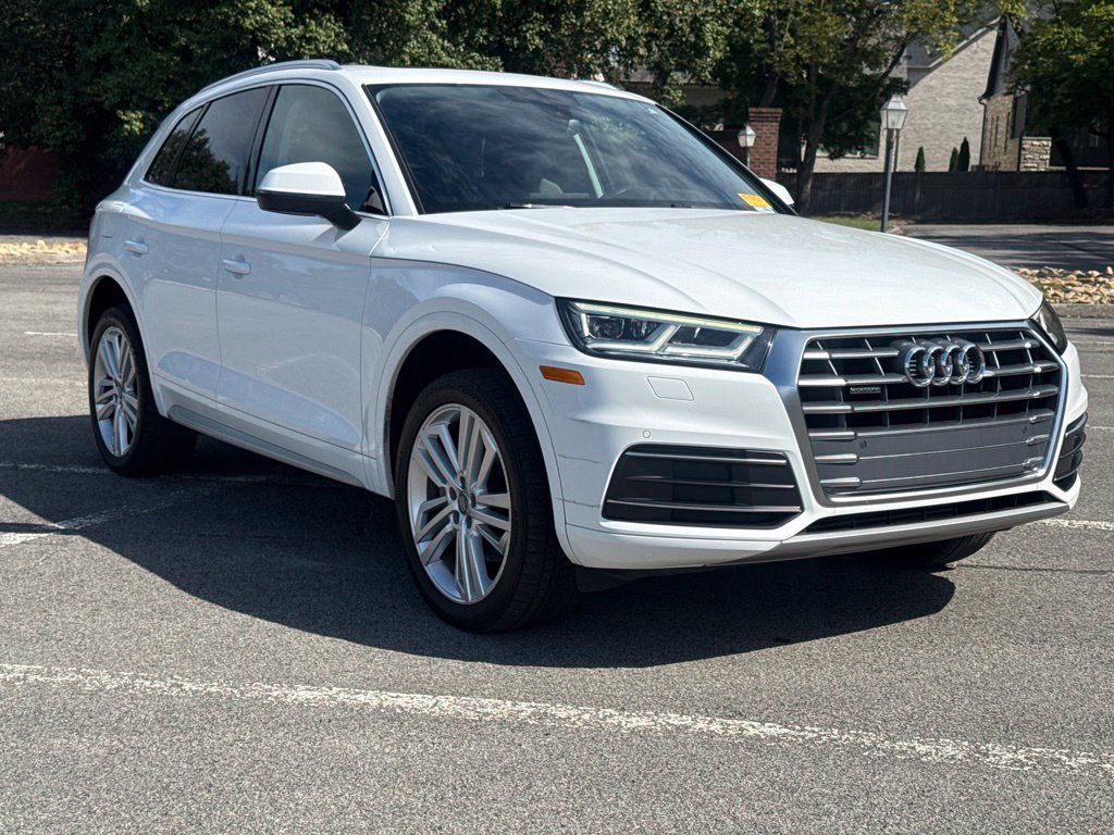 Used 2018 Audi Q5 2.0T Premium Plus w/ Premium Plus Package AWD/4WD image 4