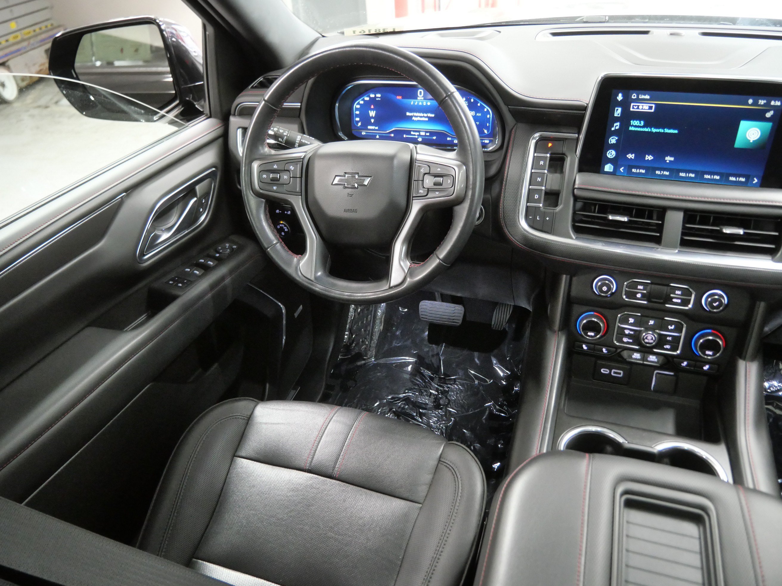 Used 2022 Chevrolet Tahoe RST w/ Sport Performance Package AWD/4WD image 9