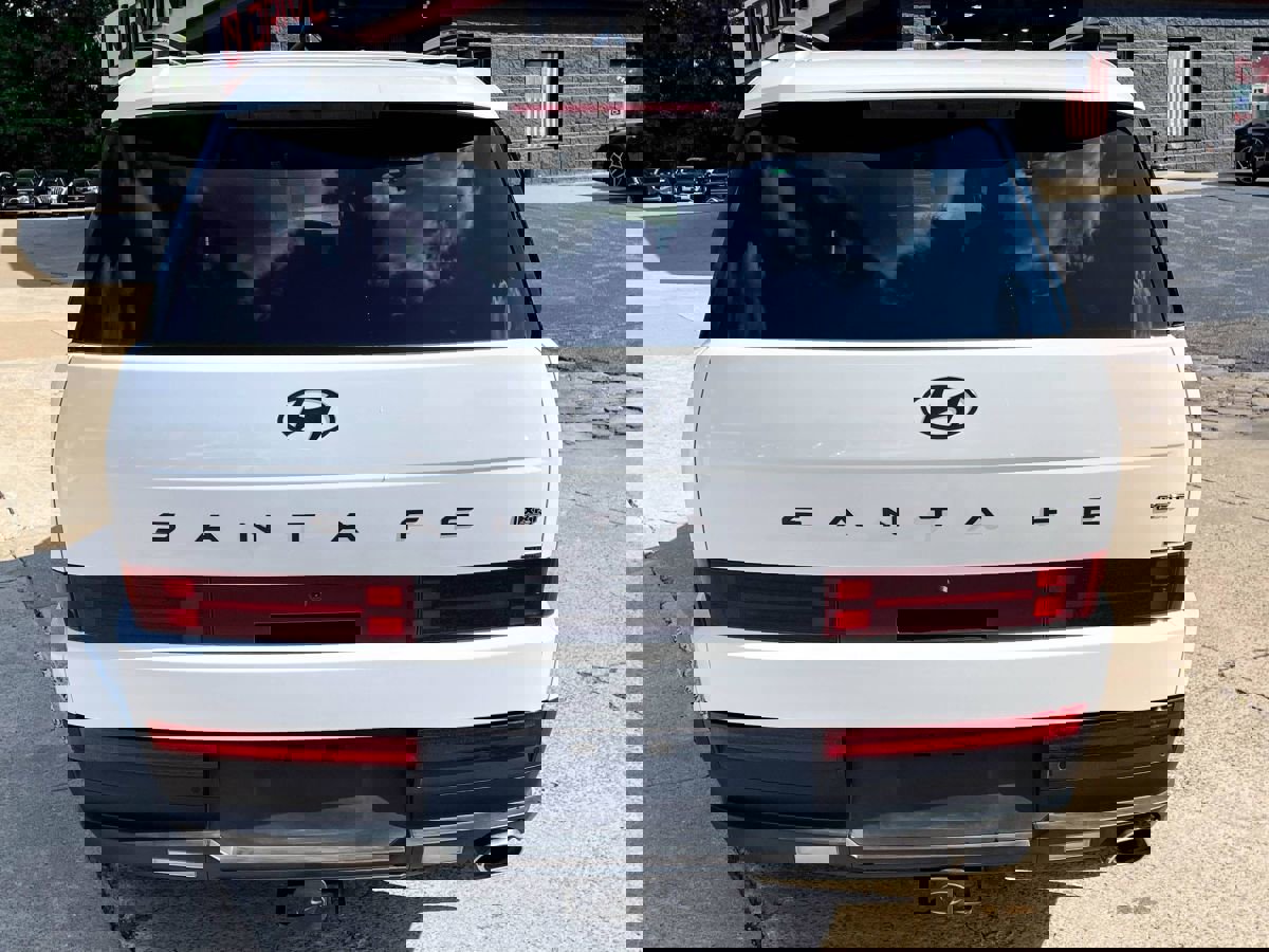 Used 2024 Hyundai Santa Fe XRT image 8