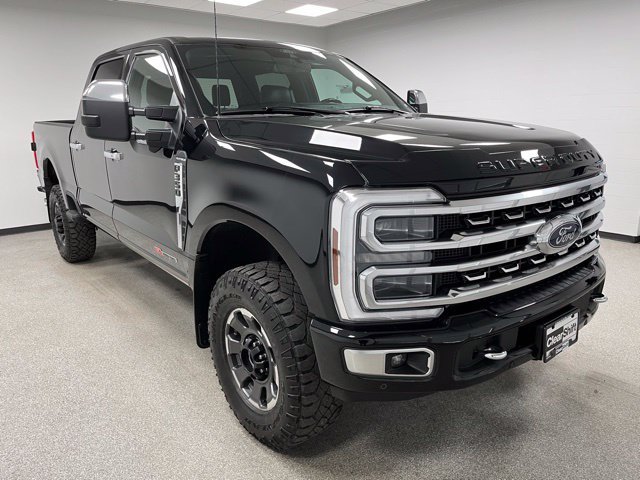 Used 2024 Ford F350 Platinum w/ Tremor Off-Road Package AWD/4WD image 2