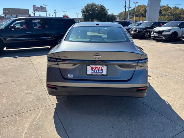 Used 2027 Nissan Sentra SV w/ Floor Mat Package FWD image 6