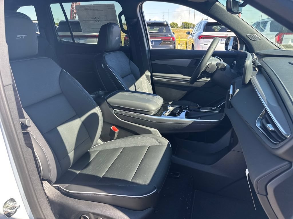 New 2026 Buick Enclave Sport Touring w/ Power Package FWD image 11