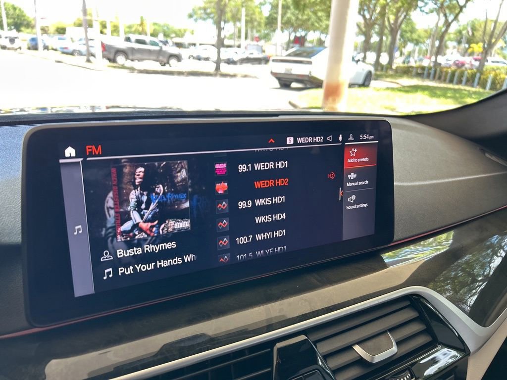 Used 2023 BMW 540i w/ M Sport Package image 6