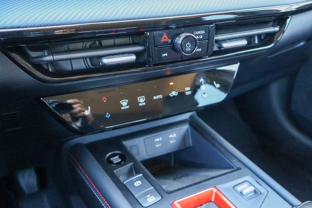 New 2026 Nissan Kicks SR image 12