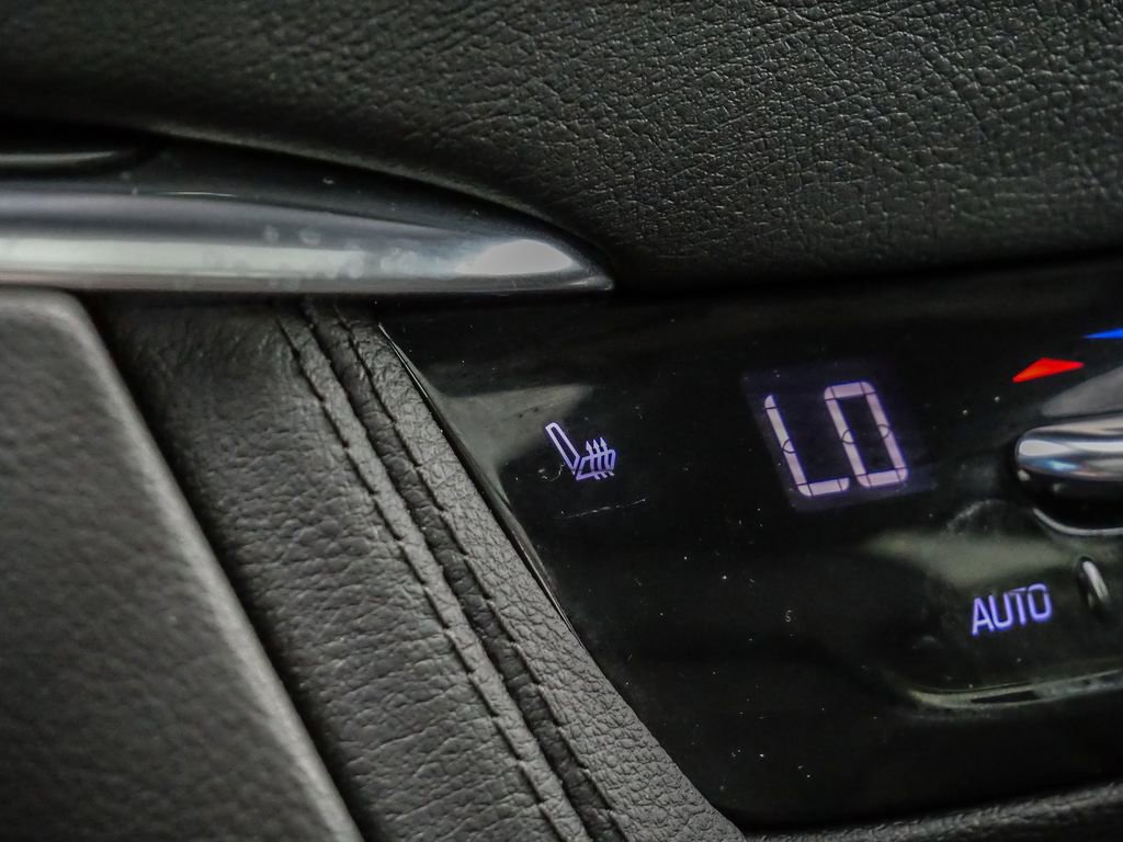 Used 2022 Cadillac XT5 Premium Luxury FWD image 34