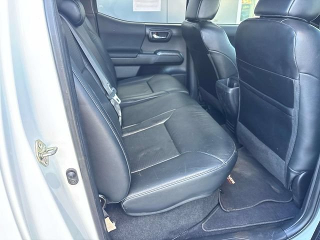 Used 2019 Toyota Tacoma TRD Pro AWD/4WD image 12