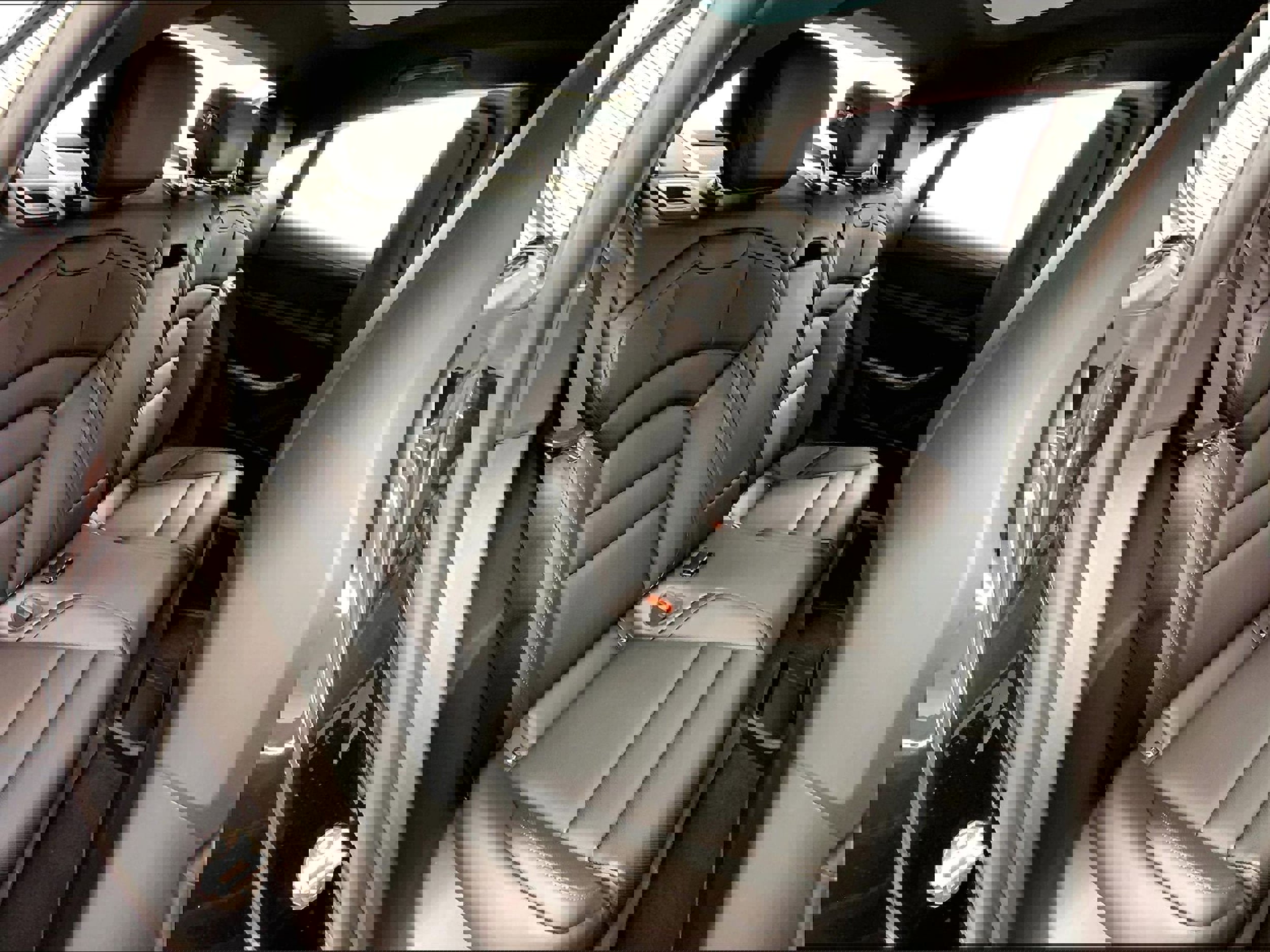 New 2026 Porsche Taycan 4 image 22