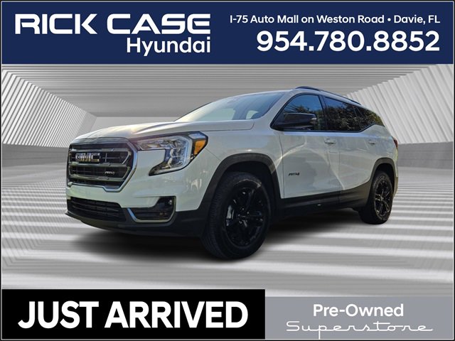 Used 2024 GMC Terrain AT4