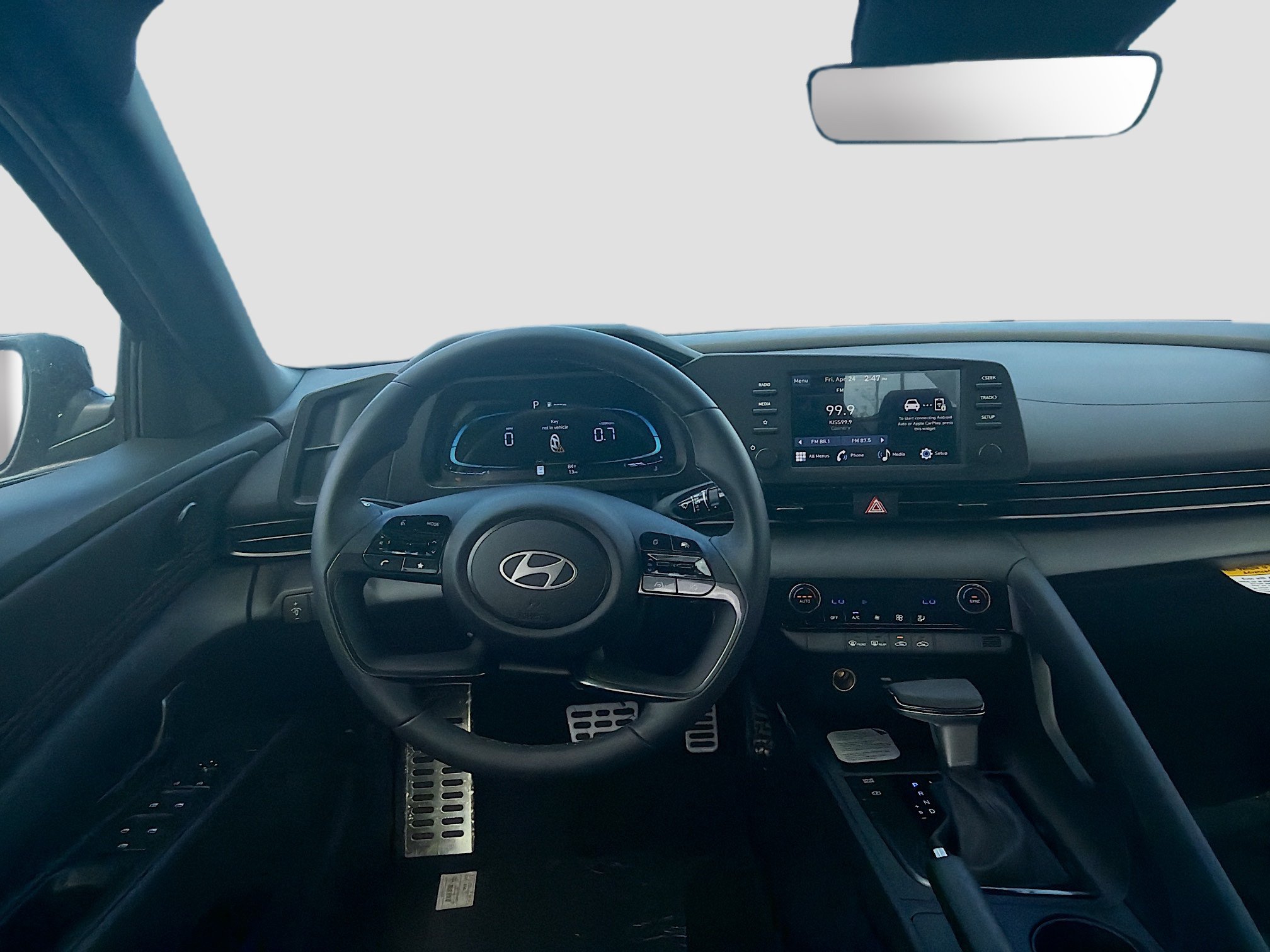 New 2026 Hyundai Elantra Sport FWD image 15
