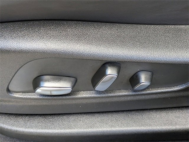 Certified 2025 Cadillac XT5 Premium Luxury image 21