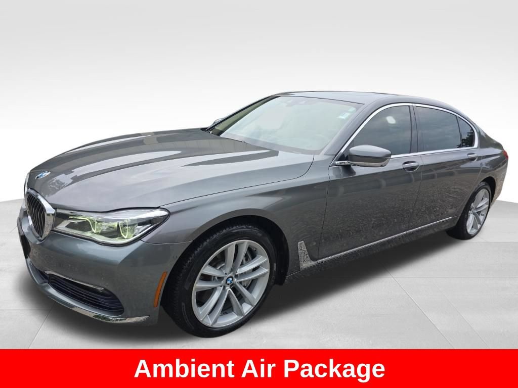 Used 2016 BMW 750i xDrive AWD/4WD image 1