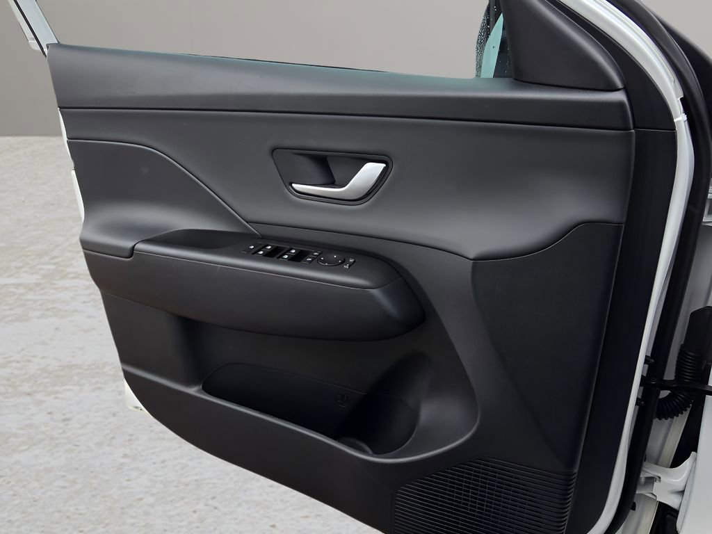 New 2026 Hyundai Kona SEL Premium image 17