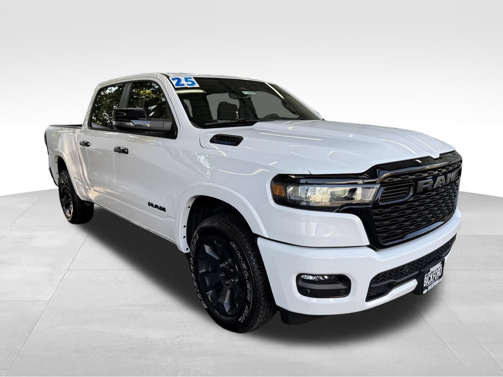 Used 2025 RAM 1500 Lone Star AWD/4WD image 3
