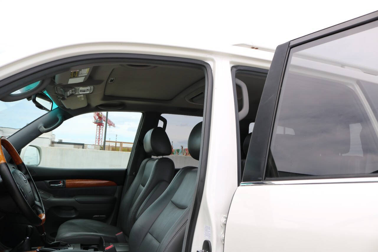 Used 2007 Lexus GX 470 AWD/4WD image 96