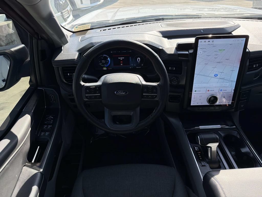 Used 2024 Ford F150 Lightning Flash AWD/4WD image 12