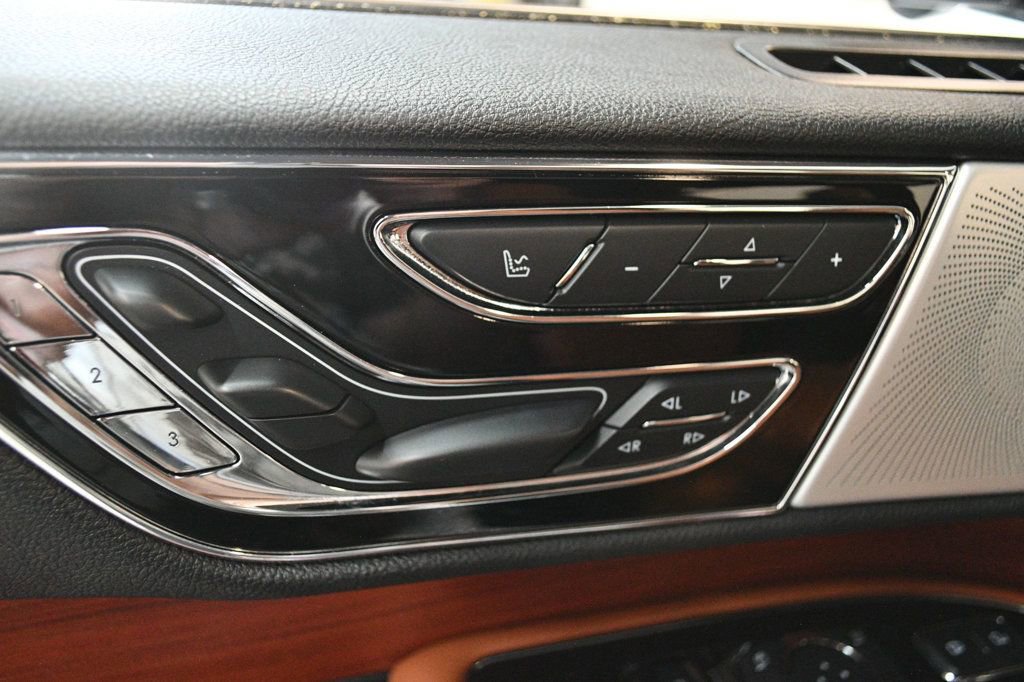 Used 2020 Lincoln Navigator Reserve w/ Luxury Package AWD/4WD image 72