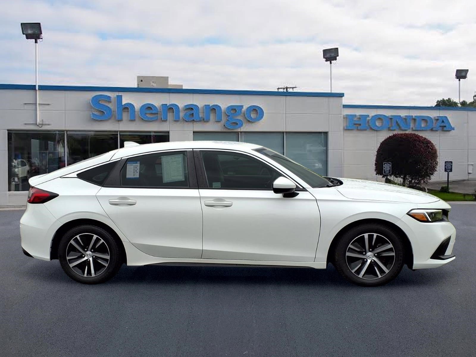 Certified 2023 Honda Civic LX image 2