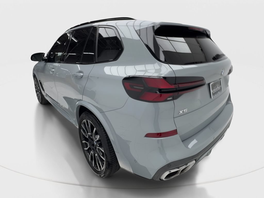 Used 2025 BMW X5 M60i AWD/4WD image 10