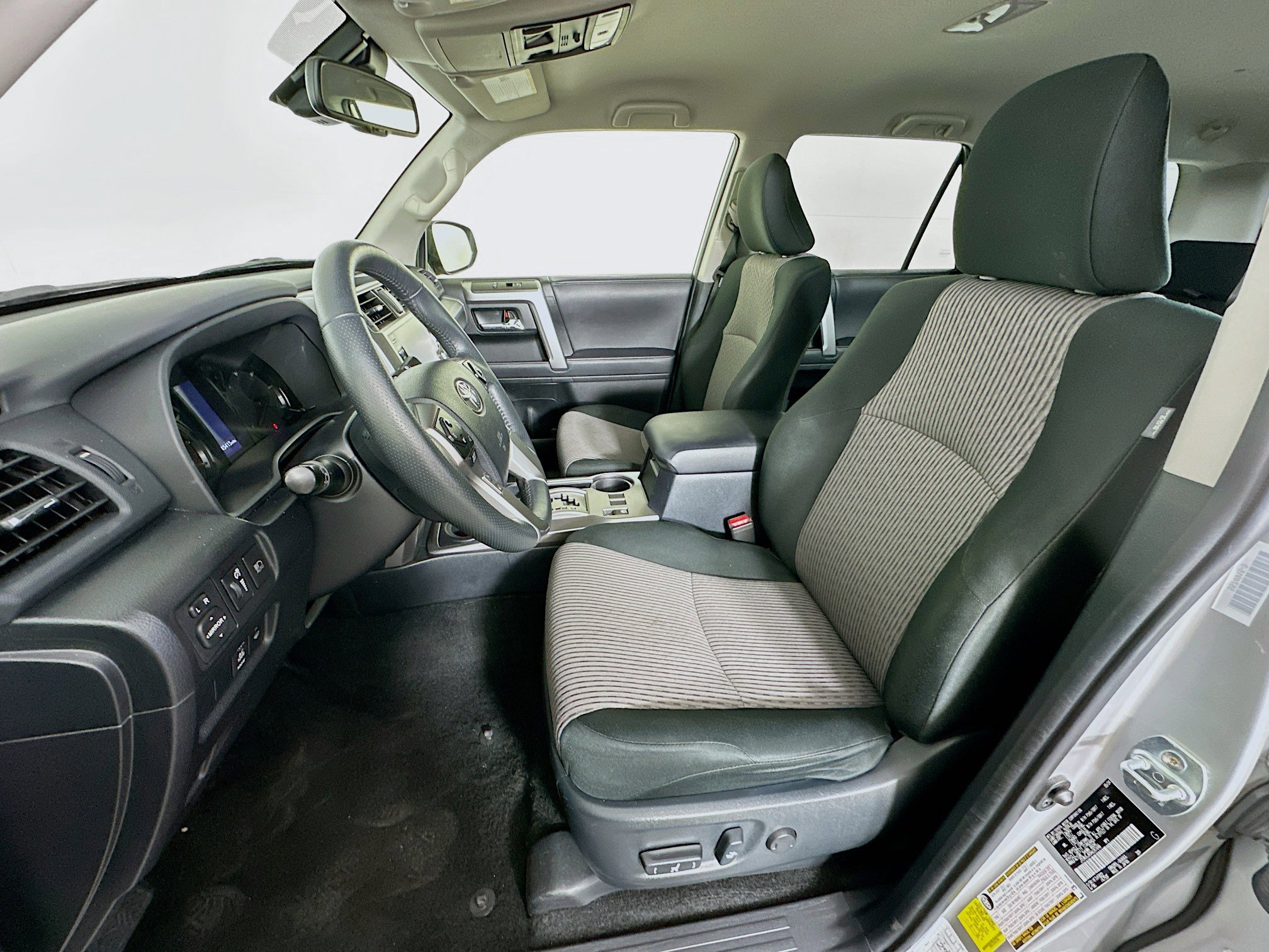 Used 2024 Toyota 4Runner SR5 image 13