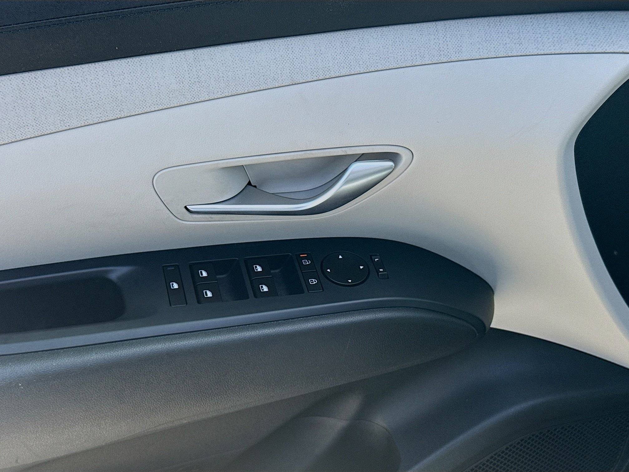 Used 2025 Hyundai Tucson SEL FWD image 15