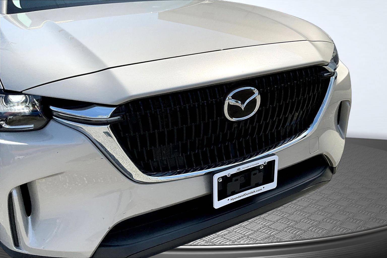 Used 2024 MAZDA CX-90 Plug-In Hybrid w/ Preferred AWD/4WD image 35